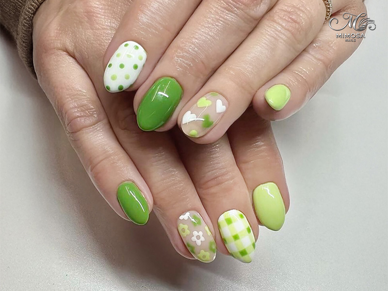 Mimosa Nails